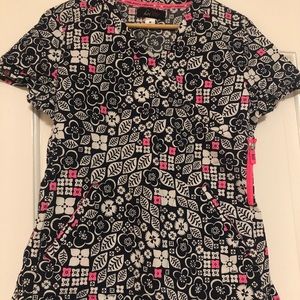 Women’s scrub top